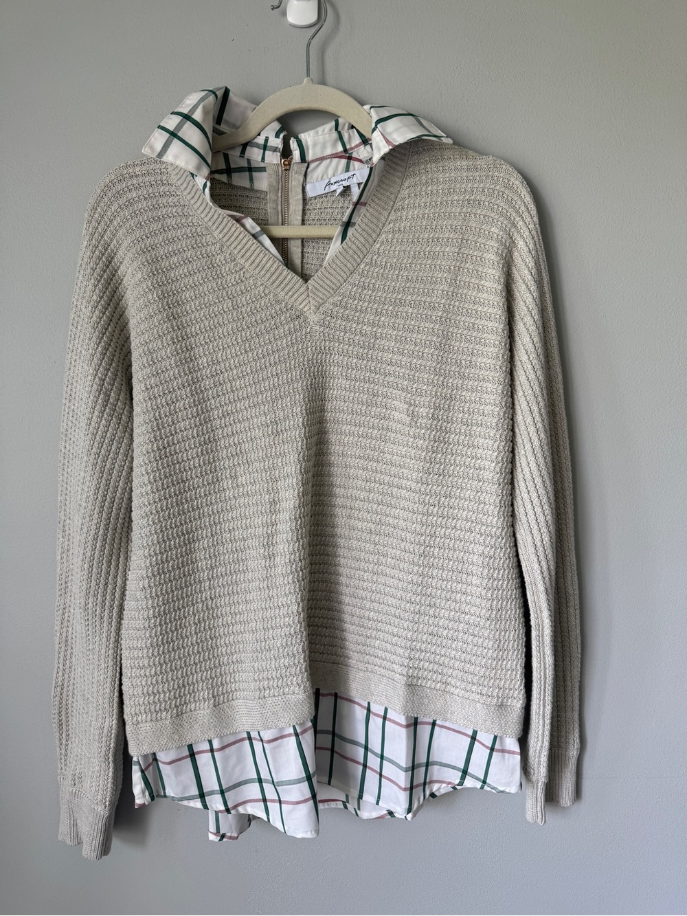 Foxcroft Beige Waffle Knit V-Neck Sweater with Plaid Hem